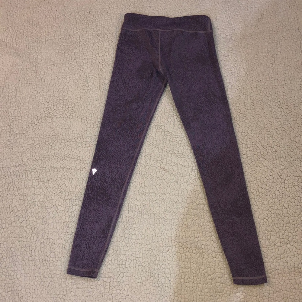 Purple ivivva leggings